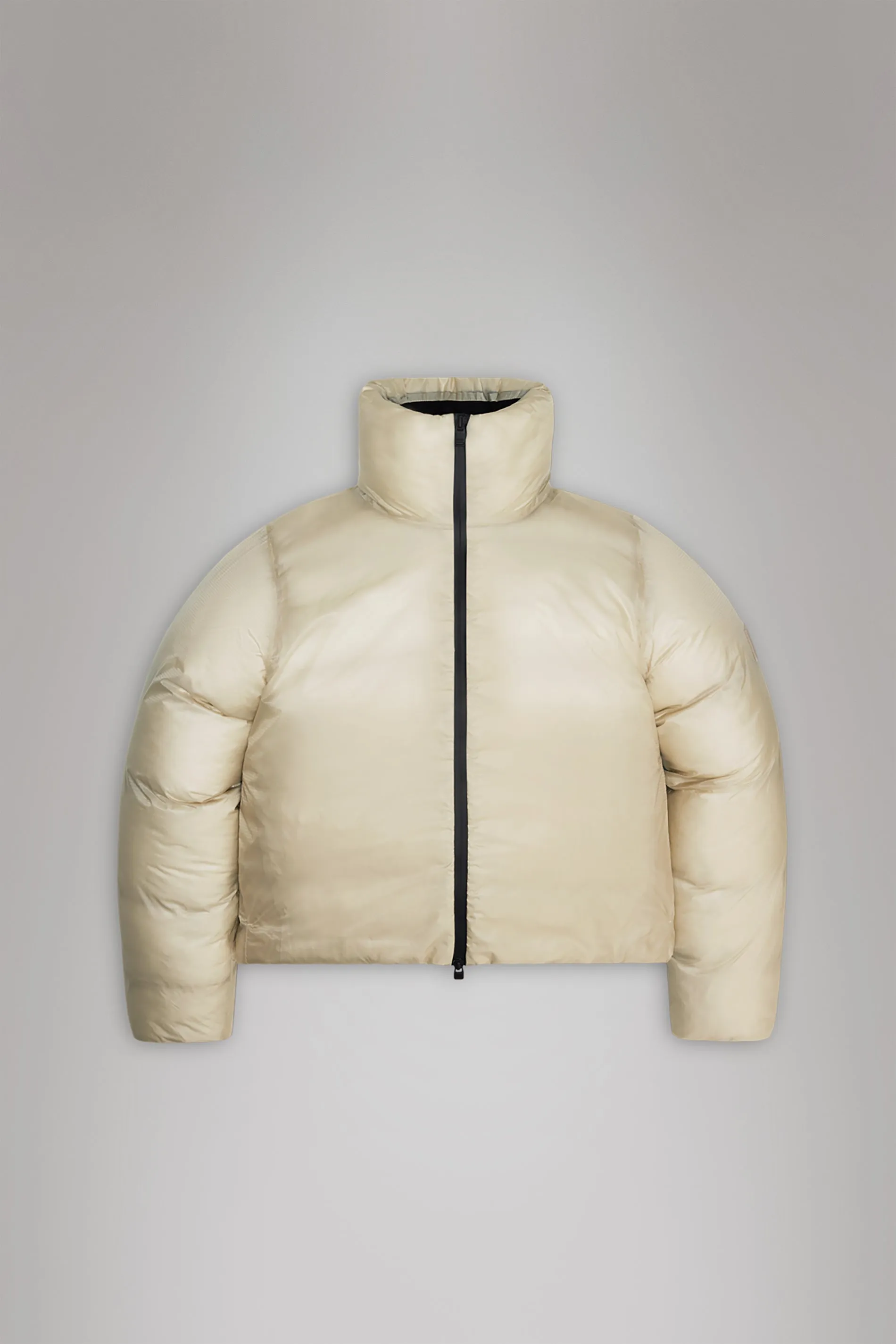 Certainly! Heres an optimized product title with modifiers for the Kevo Short Puffer Jacket:

Kevo Mens Lightweight Short Puffer Jacket – Water-Resistant, Insulated & Packable for Winter Warmth

This title includes descriptors like mens, lightweight, water-resistant, insulated, and packable, which can help attract customers looking for specific features in their puffer jackets.