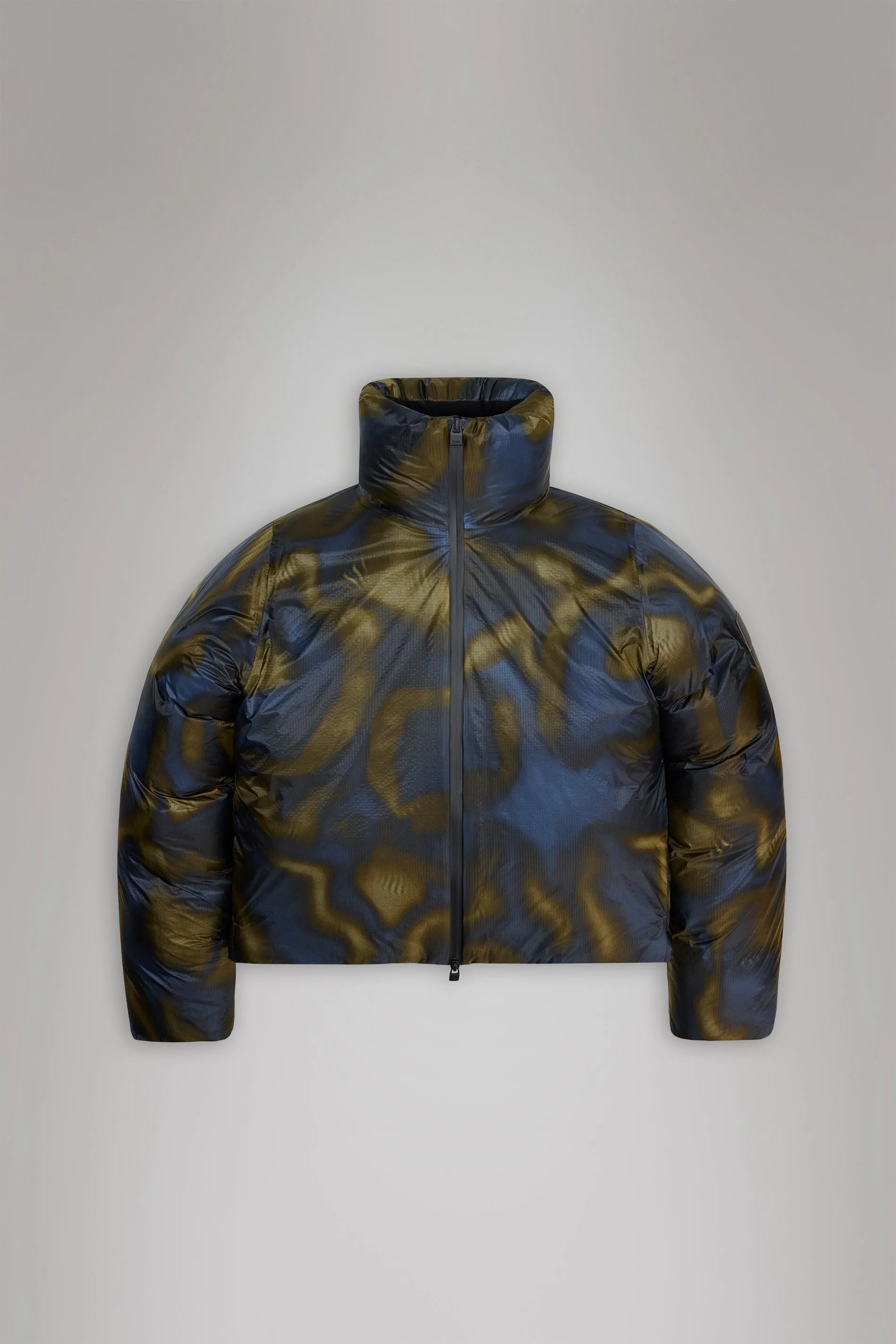Certainly! Heres an optimized product title with modifiers for the Kevo Short Puffer Jacket:

Kevo Mens Lightweight Short Puffer Jacket – Water-Resistant, Insulated & Packable for Winter Warmth

This title includes descriptors like mens, lightweight, water-resistant, insulated, and packable, which can help attract customers looking for specific features in their puffer jackets.